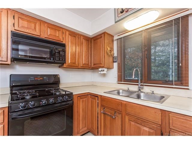 5Kevin Dr #5, E Windsor, CT 06088
