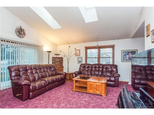 5Kevin Dr #5, E Windsor, CT 06088
