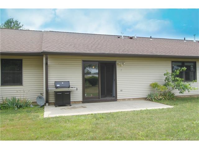 240 South Water St, E Windsor, CT 06088