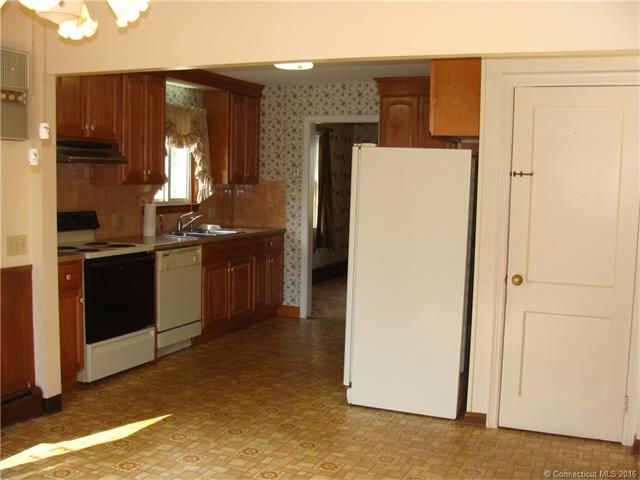 7 Prospect Hill Dr, E Windsor, CT 06088