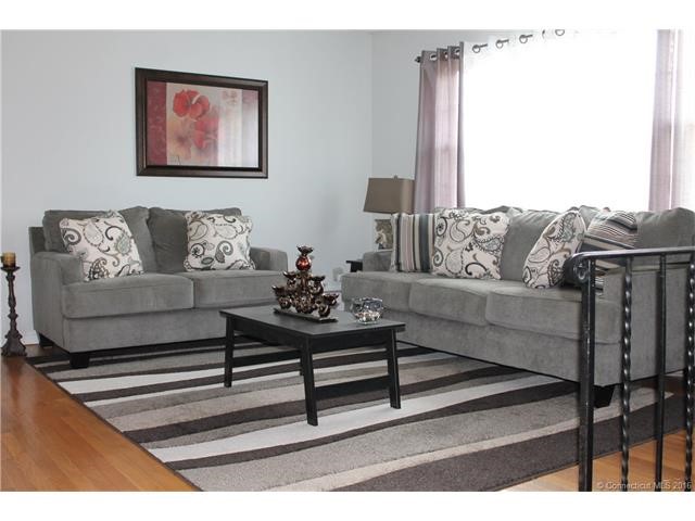 10Winton Rd, E Windsor, CT 06088