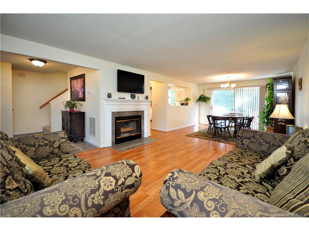 1206 Meadowview Dr, E Windsor, CT 06088