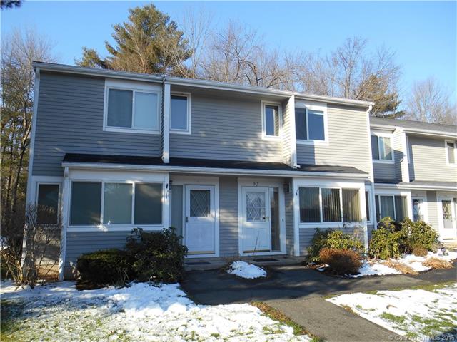 92 Hilltop Dr, Simsbury, CT 06089