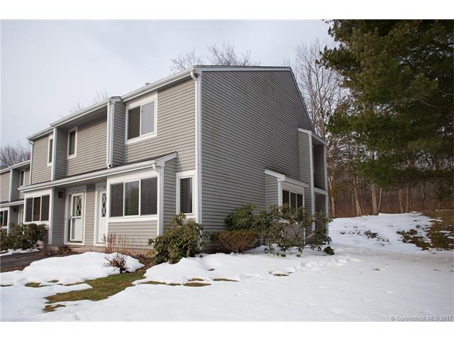 98Hilltop Dr #98, Simsbury, CT 06089