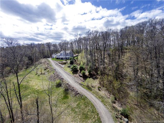 00Mountain Rd, Suffield, CT 06093