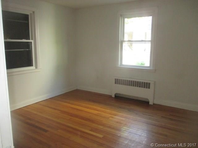 100Lovell Ave, Windsor, CT 06095