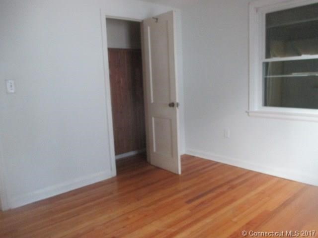100Lovell Ave, Windsor, CT 06095