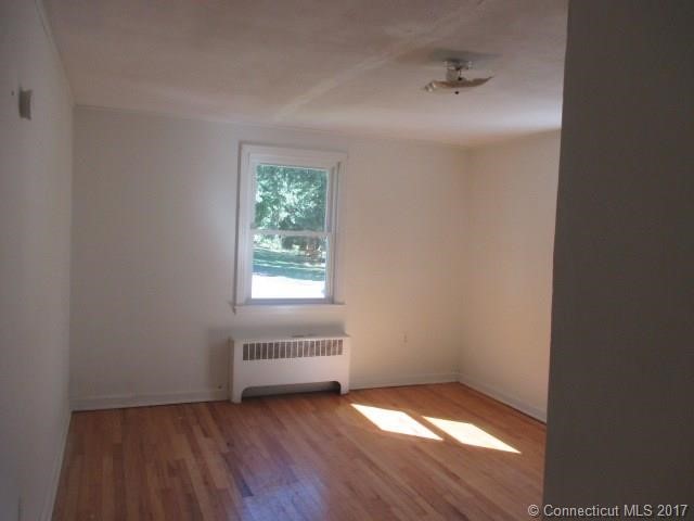 100Lovell Ave, Windsor, CT 06095