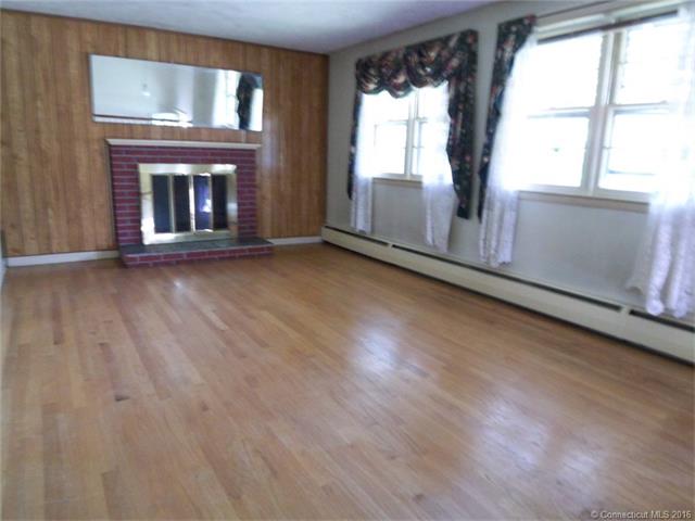23 Longview Dr, Windsor, CT 06095