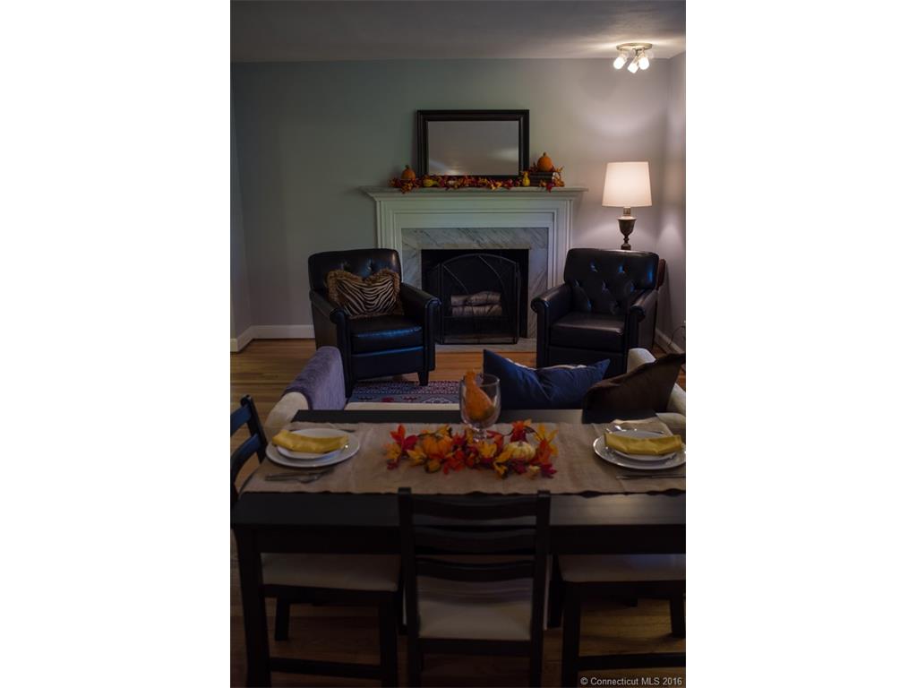 45 White Rock Dr, Windsor, CT 06095