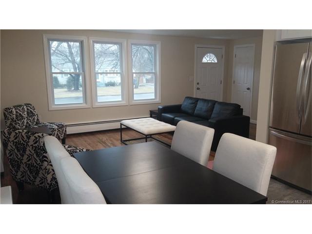 9 North Cir, Windsor, CT 06095