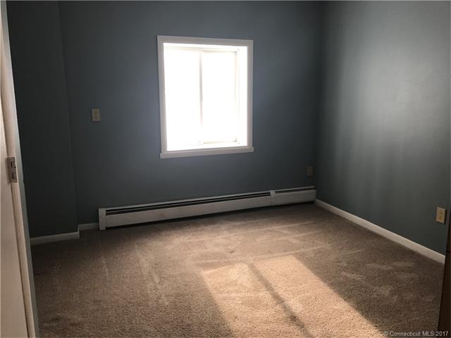 45Tunxis St #2, Windsor, CT 06095