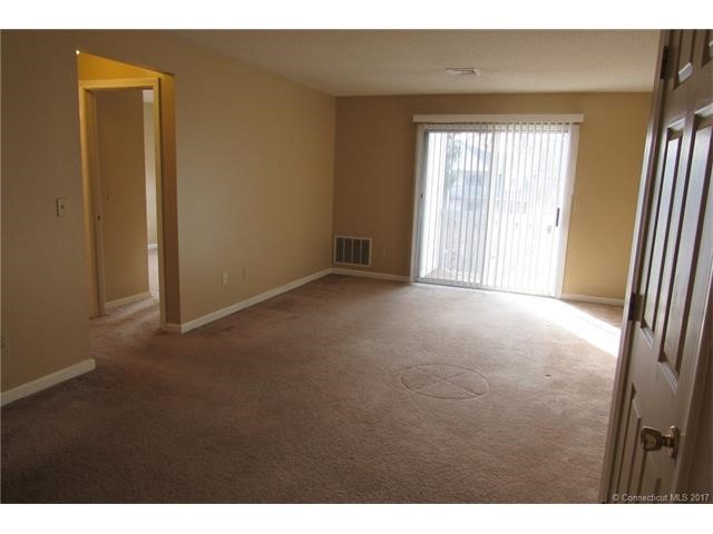2Concorde Way #B5, Windsor Locks, CT 06096