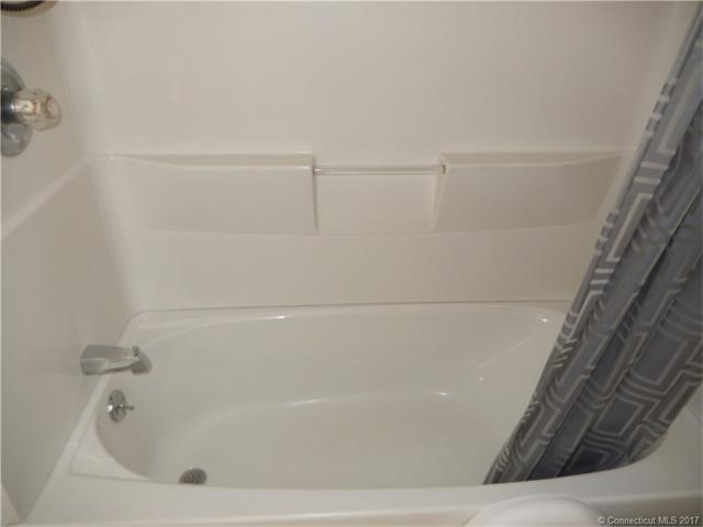 94Spring St, Windsor Locks, CT 06096