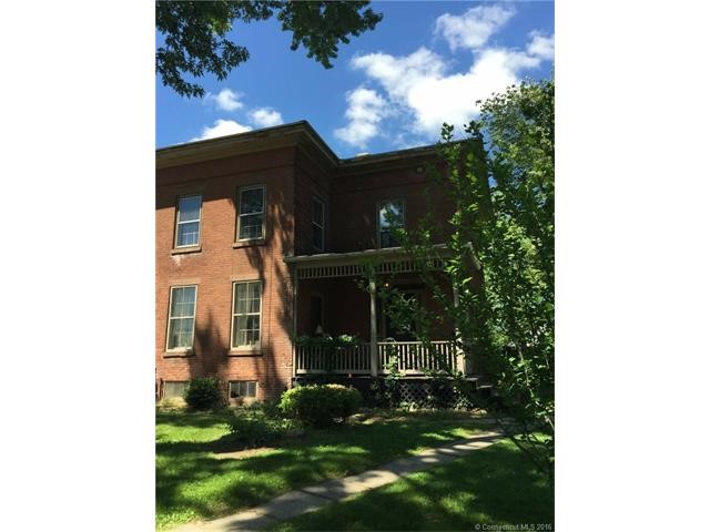 165Elm St, Windsor Locks, CT 06096