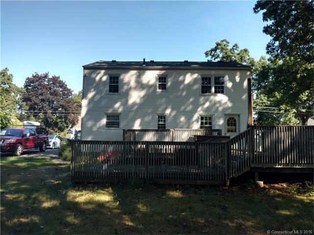 489 Ash Dr, Windsor Locks, CT 06096