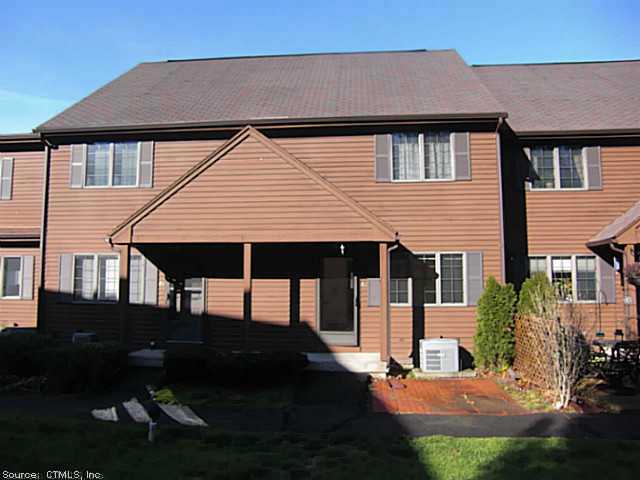 82 Woodcock Court, Windsor Locks, CT 06096