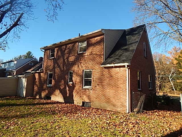 186 Spring StreetWindsor Locks, CT, 06096Hartford County