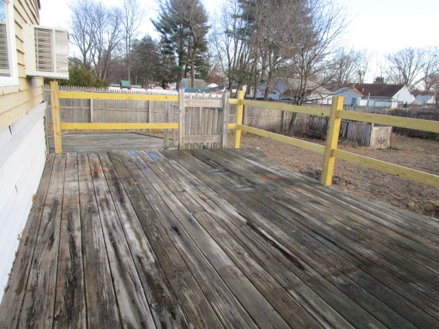 25 Fairfield DrWindsor Locks, CT, 06096Hartford County