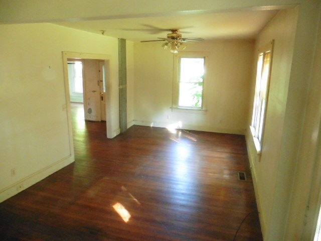 203 Old New Hartford Rd, Winchester, CT 06098