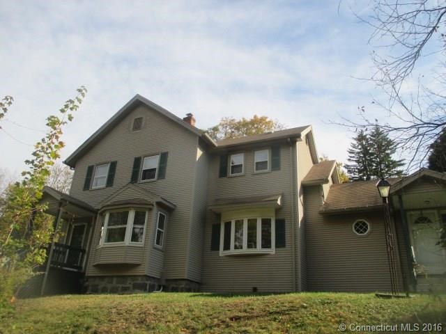 49Woodruff Ave, Winchester, CT 06098
