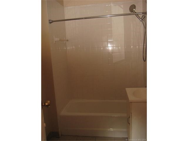 150Whitney St, Hartford, CT 06105