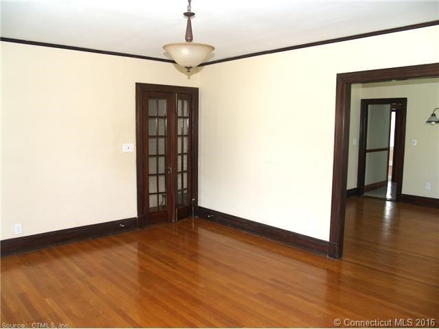 955West Blvd, Hartford, CT 06105