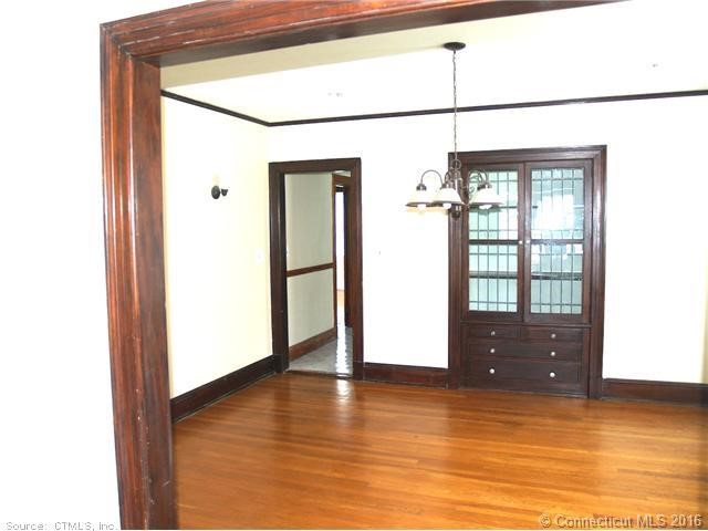 955West Blvd, Hartford, CT 06105