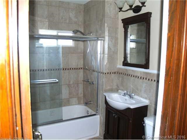 955West Blvd, Hartford, CT 06105