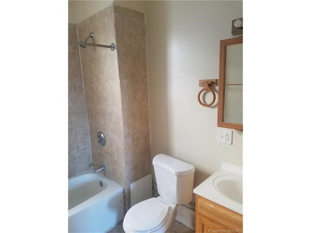 108New Britain Ave, Hartford, CT 06106