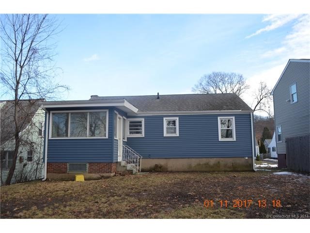 93Roslyn St, Hartford, CT 06106