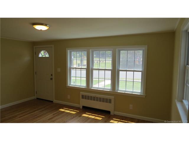 222 Harvard St, Hartford, CT 06106