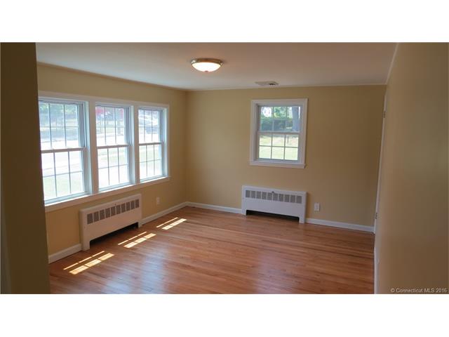 222 Harvard St, Hartford, CT 06106