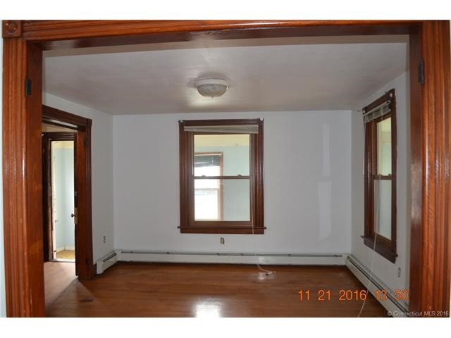 25Mountain St, Hartford, CT 06106