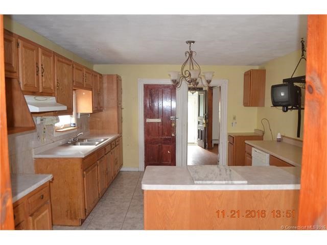 25Mountain St, Hartford, CT 06106