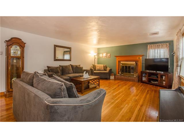 51 Montrose St, Hartford, CT 06106