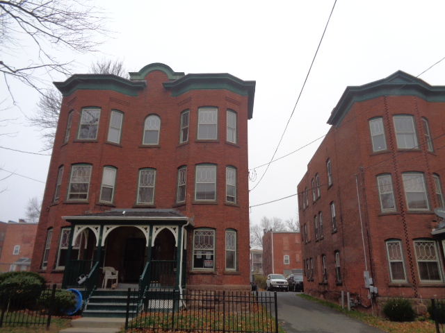 14 Putnam HeightsHartford, CT, 06106Hartford County
