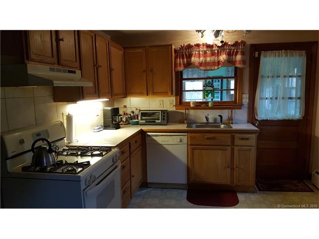 41 Alps Dr, E Hartford, CT 06108