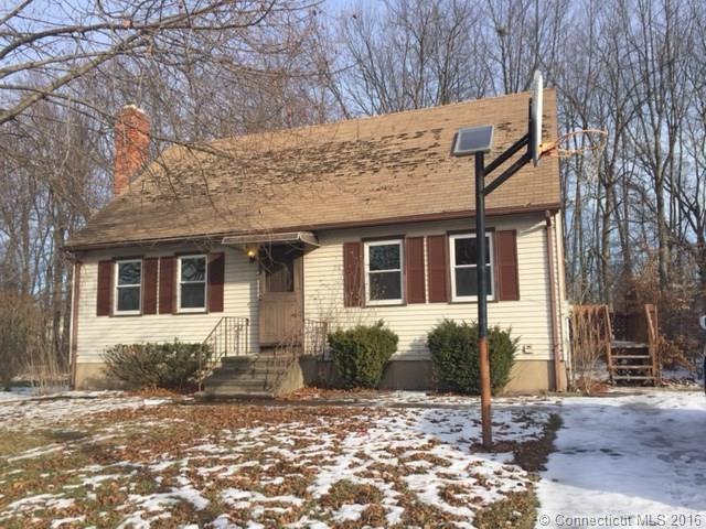 32 Eric Way, E Hartford, CT 06108