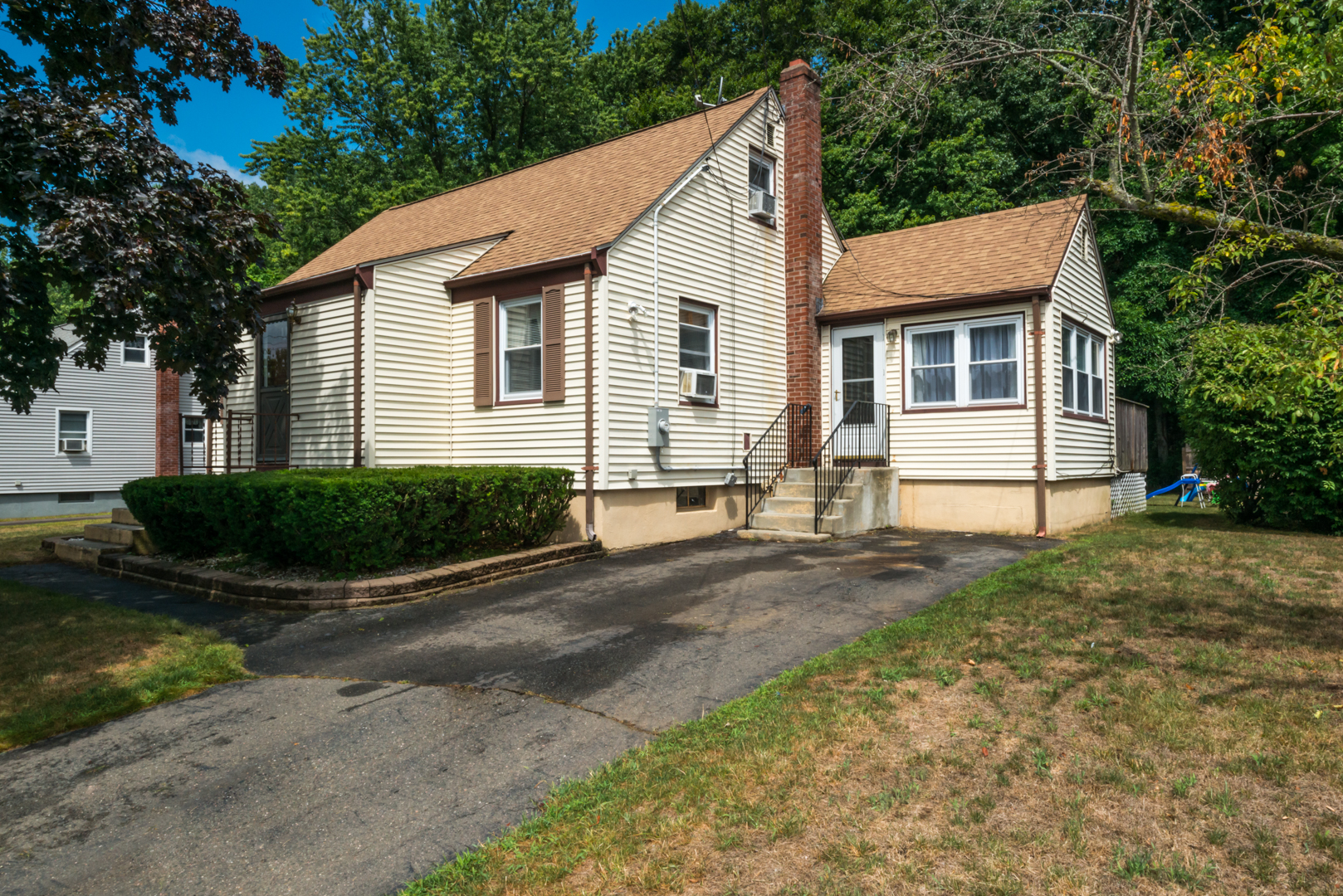 57 Alps, East Hartford, CT 06108
