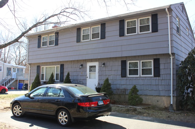 1841 Main St, East Hartford, CT 06108