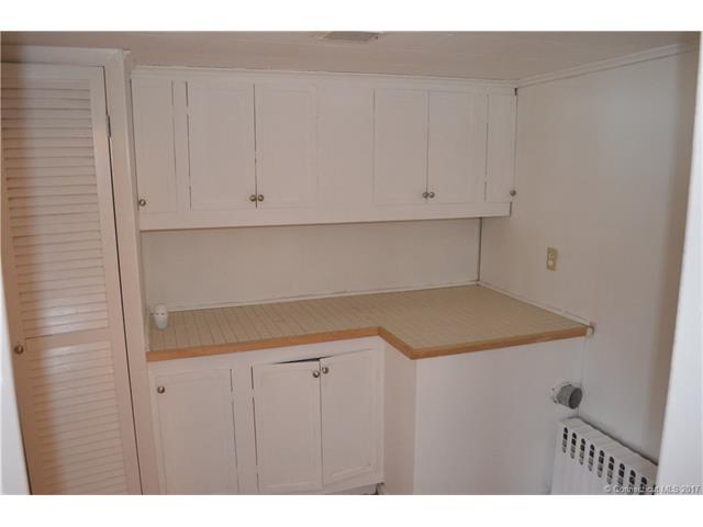 283 Prospect St, E Hartford, CT 06108