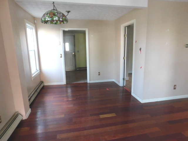 44 Laurel StEast Hartford, CT, 06108Hartford County