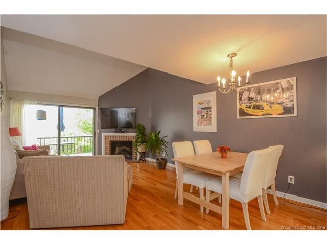 3Orchard Brook Dr #3, Wethersfield, CT 06109