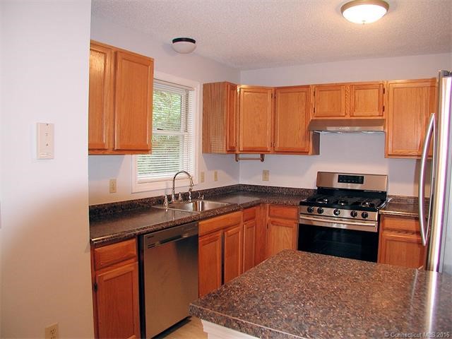 14Rosemary Court #14, W Hartford, CT 06110