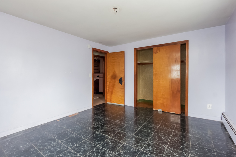 87 Stanwood St, West Hartford, CT 06110