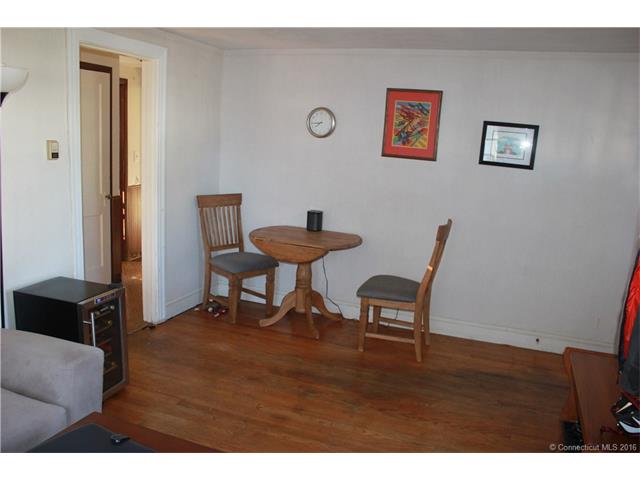 101 Layton St, W Hartford, CT 06110
