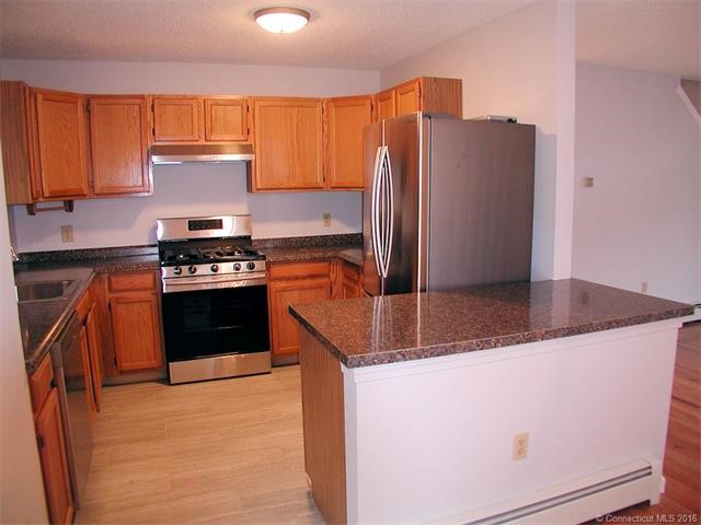 14Rosemary Court, W Hartford, CT 06110