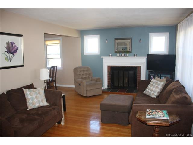 23 Madsen Rd, W Hartford, CT 06110