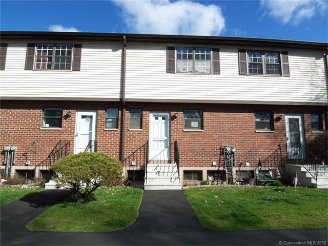 275 Hampton Ct, Newington, CT 06111